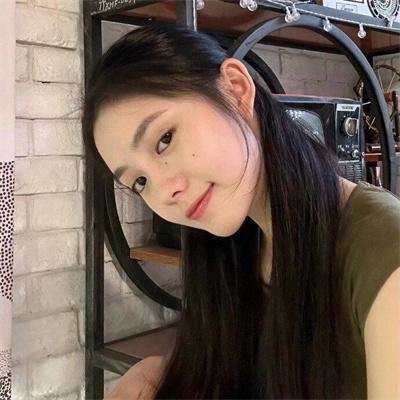 比基尼月亮